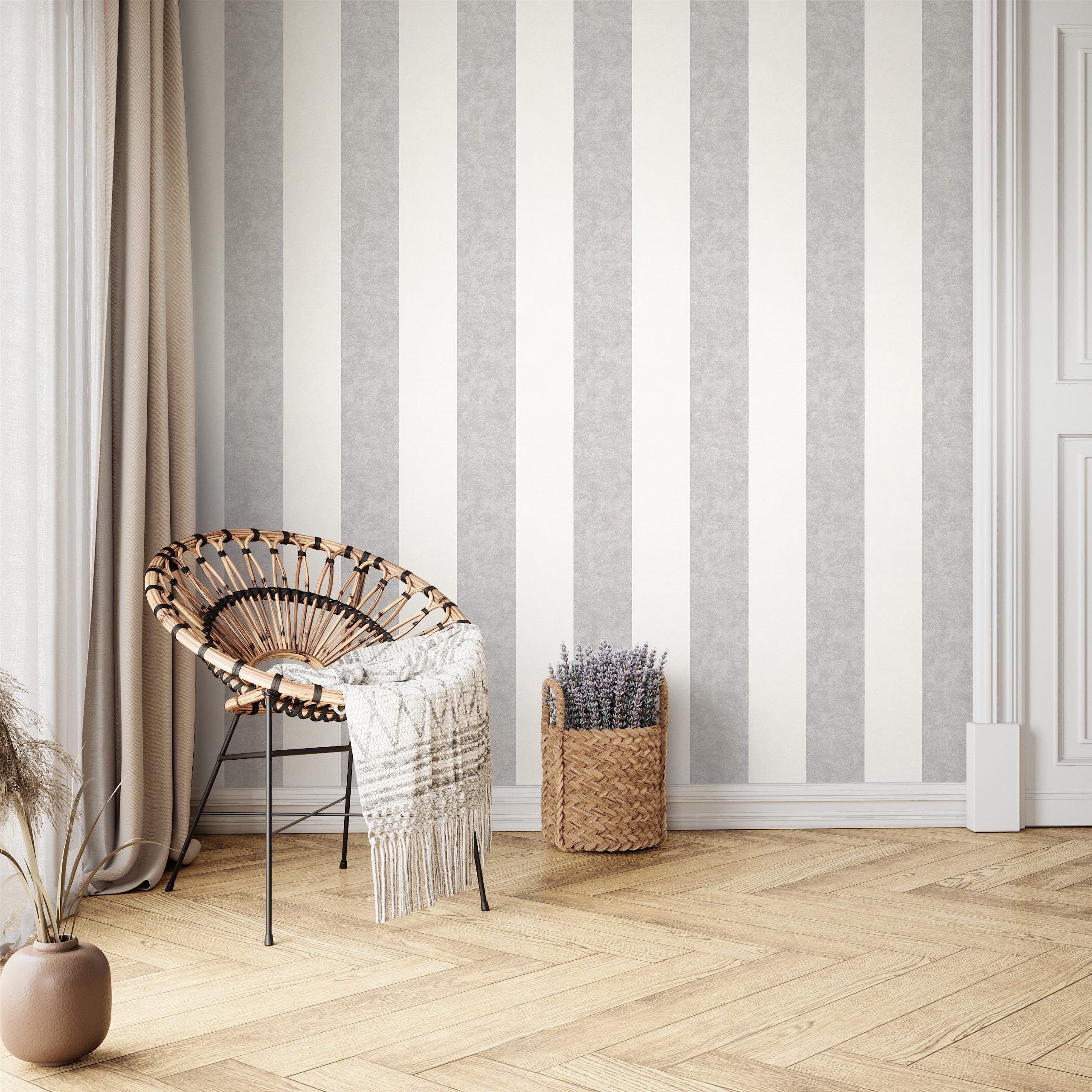 Finia Grey
