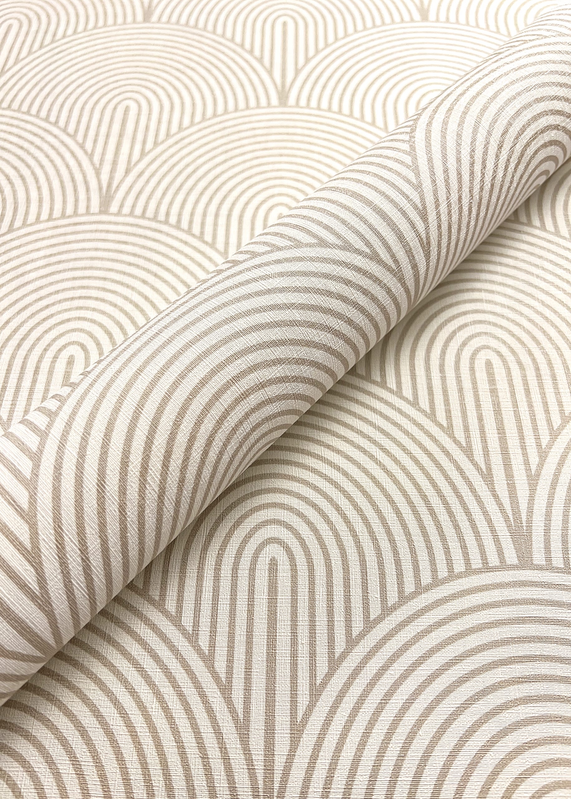 Bowy Beige