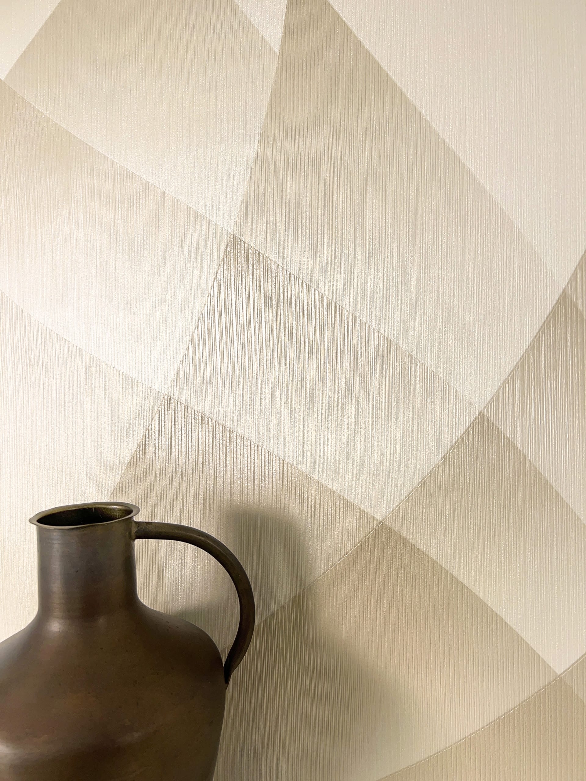 Arael Beige
