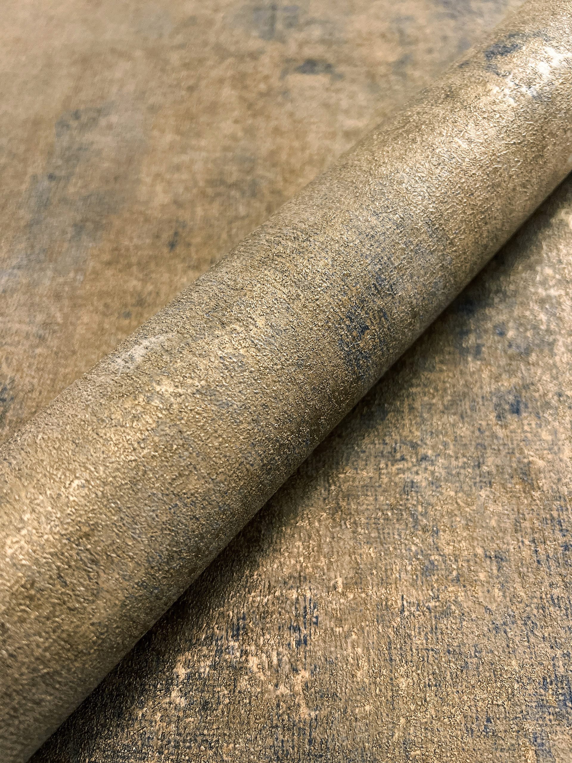 Lucian Dusty Gold