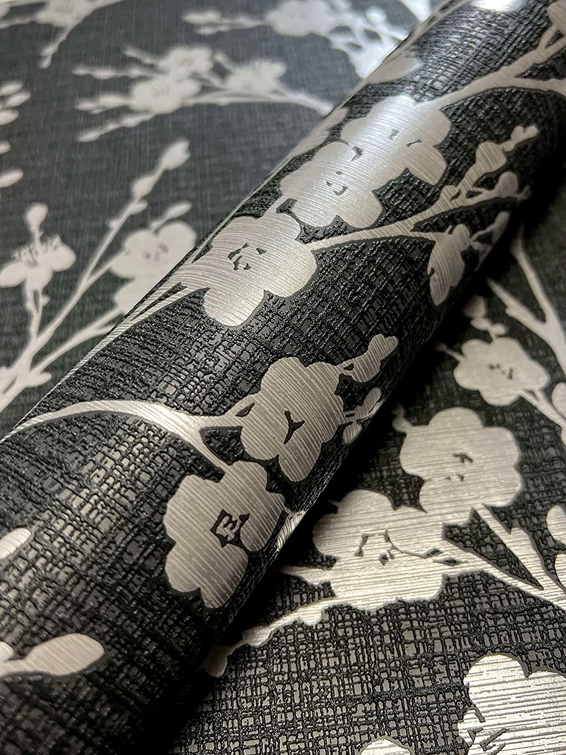 Prado Black Flower